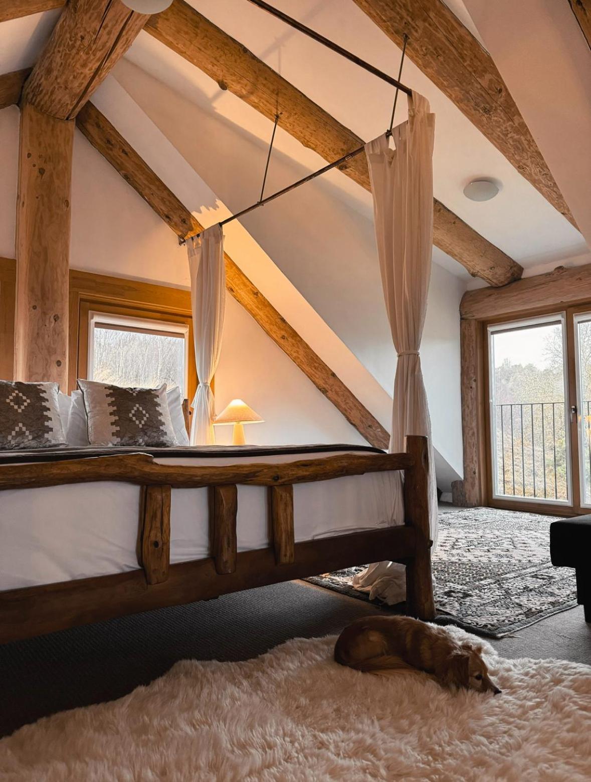 Wild Nurture Eco Luxury Offgrid Log Cabin فورت ويليام المظهر الخارجي الصورة